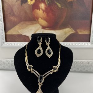Beautiful Gold Plated special occasion set with Gemstones and Black acrylic stones