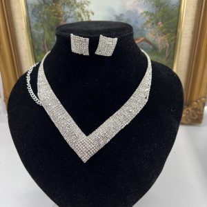 silver colour rhinestone jewelry set wedding planner brides to be