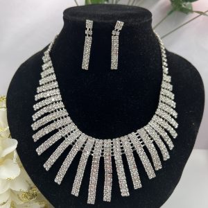 beautiful Wedding jewelry set with gemstones