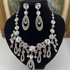 beautiful Bridal wedding set.Earrings necklace all set with gemstones