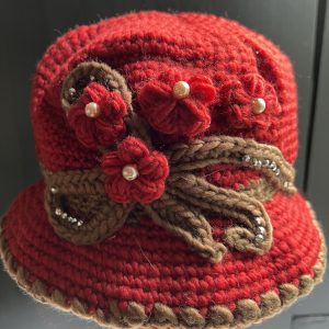 smart ladies knitted hat one size