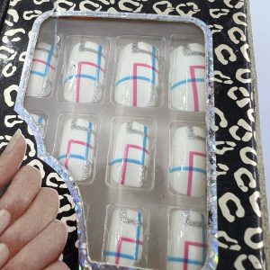 False Nails Stick on