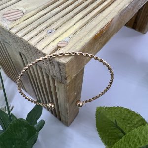 Twist style Gold Plated bracelet