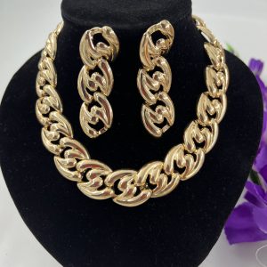 Gold plated Necklace and Earrings set link style