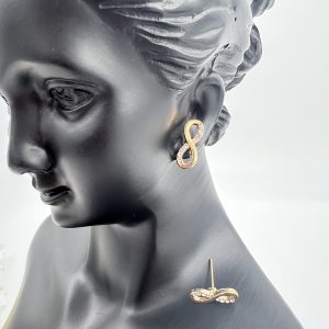 Elegant stud earrings with gemstones