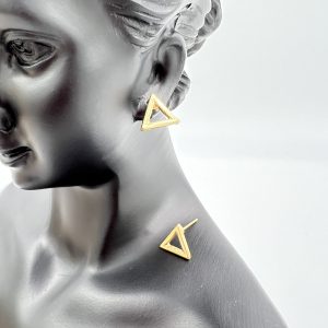 Geometric shaped stud earrings