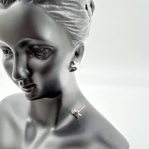 Five point star earrings