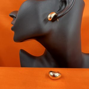 Coffee bean style earrings