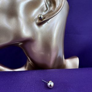 Ball shaped stud earrings