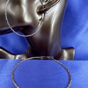 X large hoop earrings with decorative design colour yellow gold