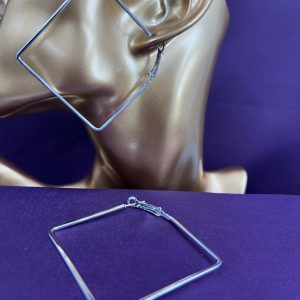 Square shaped large earrings colour silver