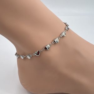 Anklet with heart shapes smooth design