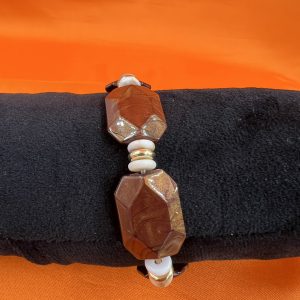 Geometric bracelet with design