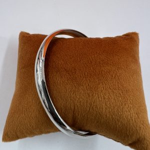 Mirror shine bangle bracelet