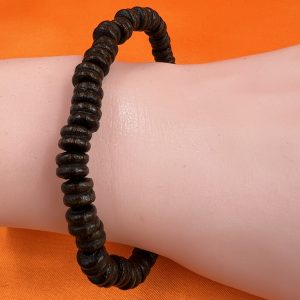 Beaded bracelet dark brown