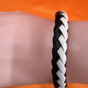 Reggae bracelet zigzag design