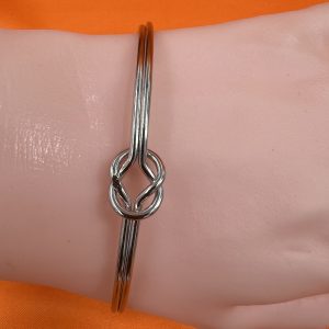 Bangle with knot design