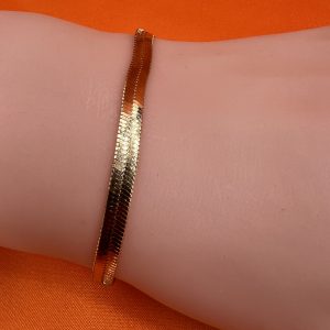 Fish bone design bracelet