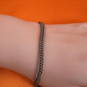 Small link bracelet