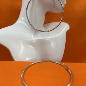 Extra large hoop earrings with twist design