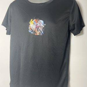 T shirt small