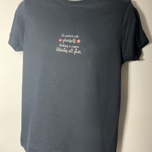 T shirt medium