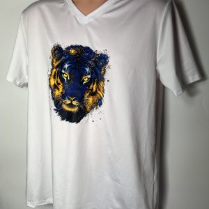T shirt large
