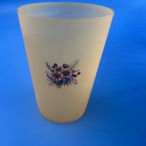 Small tin plastic cup